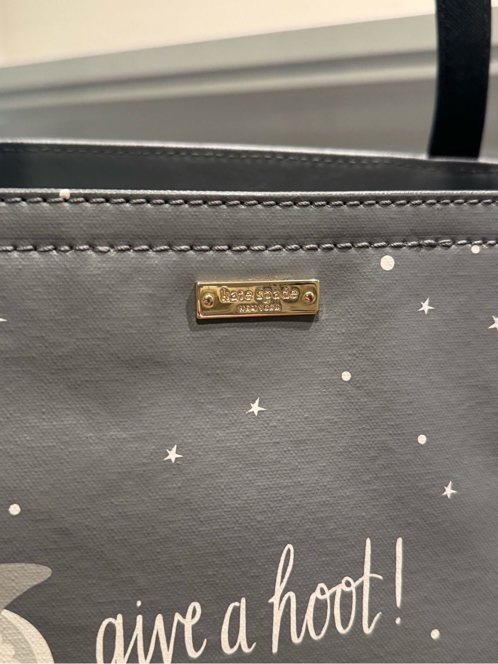 Kate Spade Give a Hoot Collectible Owl Leather Tote Bag 2018 Collection - Picture 7 of 8